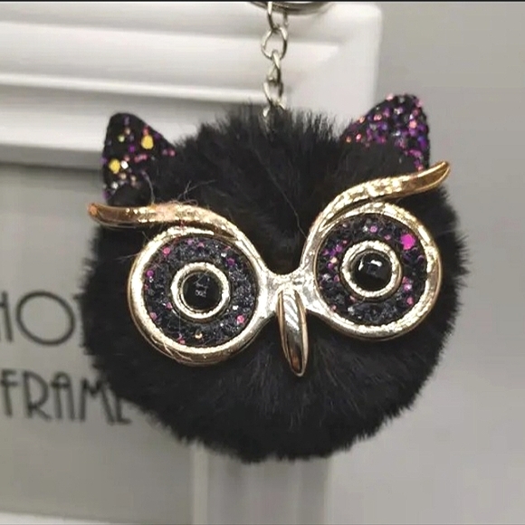 Fluffy Owl  Keychain - Picture 6 of 6